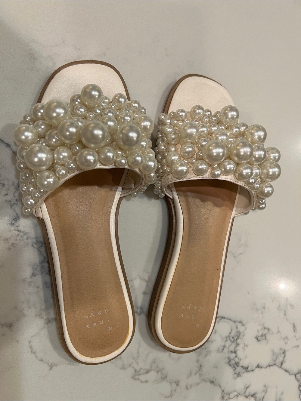 a new day Pearl-Cluster White Slide Sandals